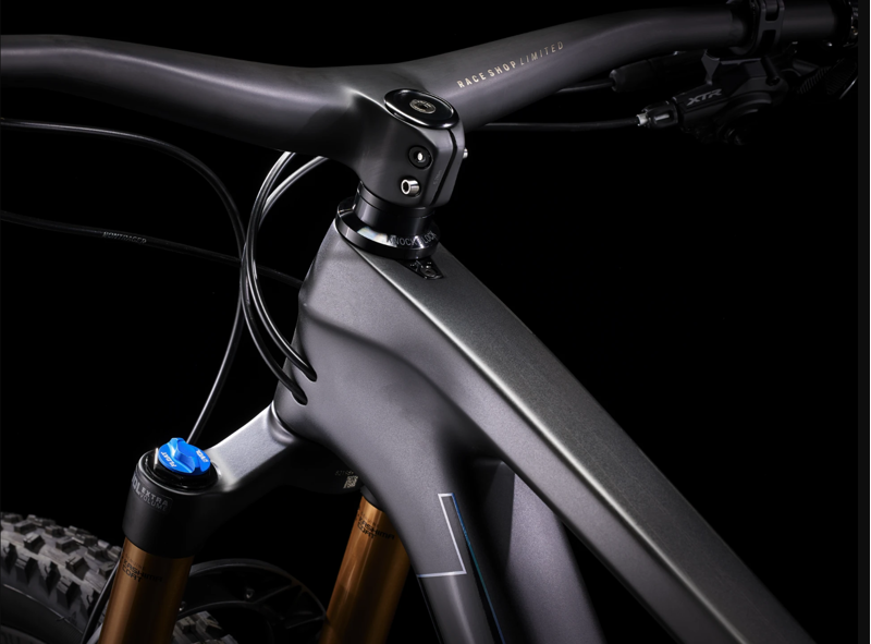 Trek Top Fuel 9.9 XTR Full Suspension Carbon Mountain Bike 2023 in Raw Carbon-5